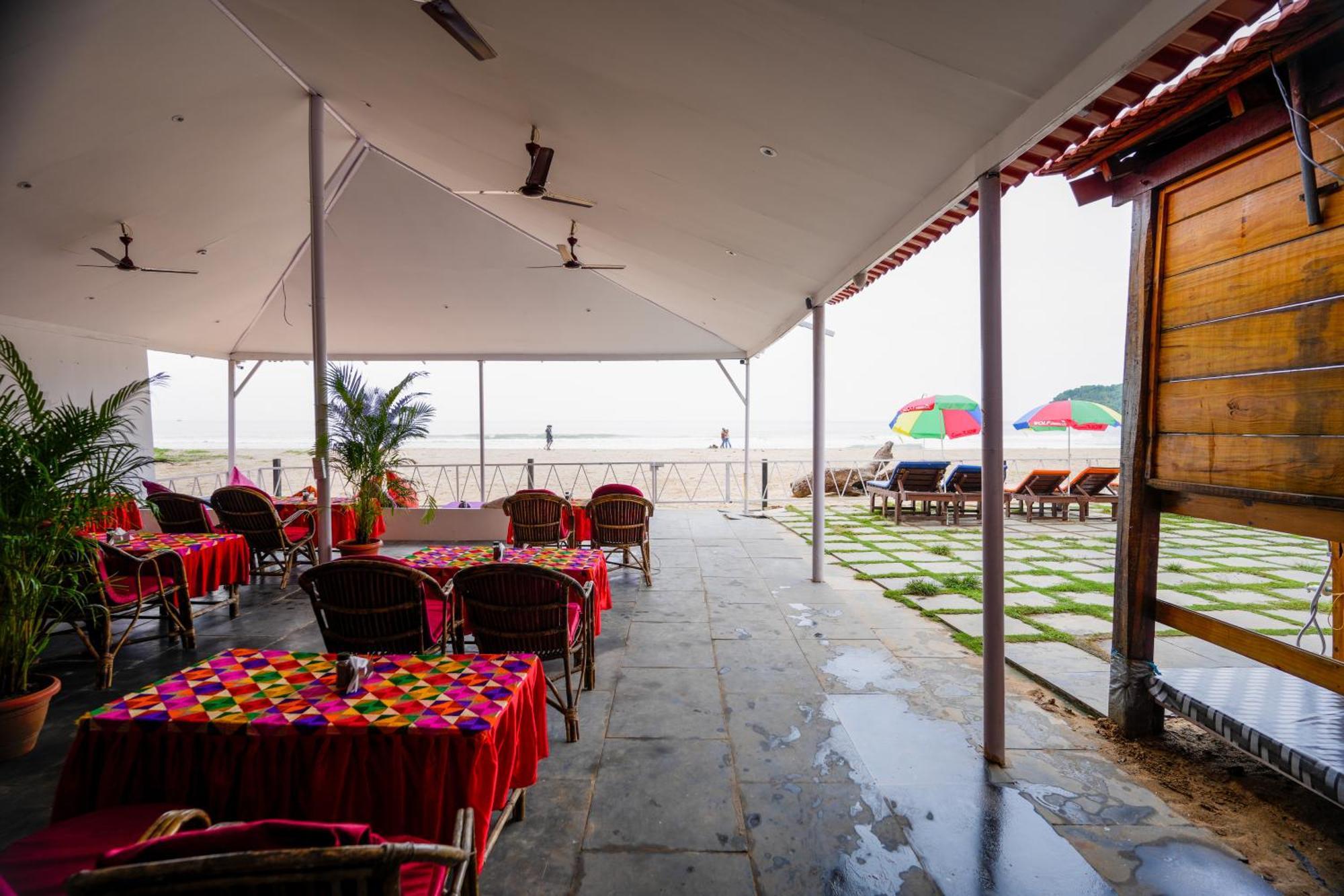 Om Sai Beach Resort Agonda Dış mekan fotoğraf